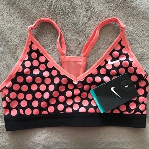 NWT Nike sports bra small workout athletic